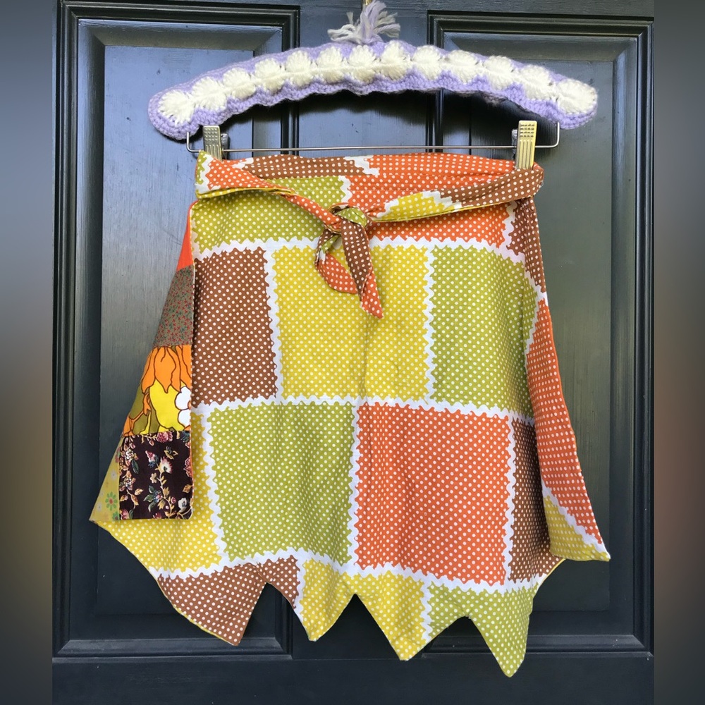 Vintage Small Patchwork Apron / Patchwork Quilt A… - image 5